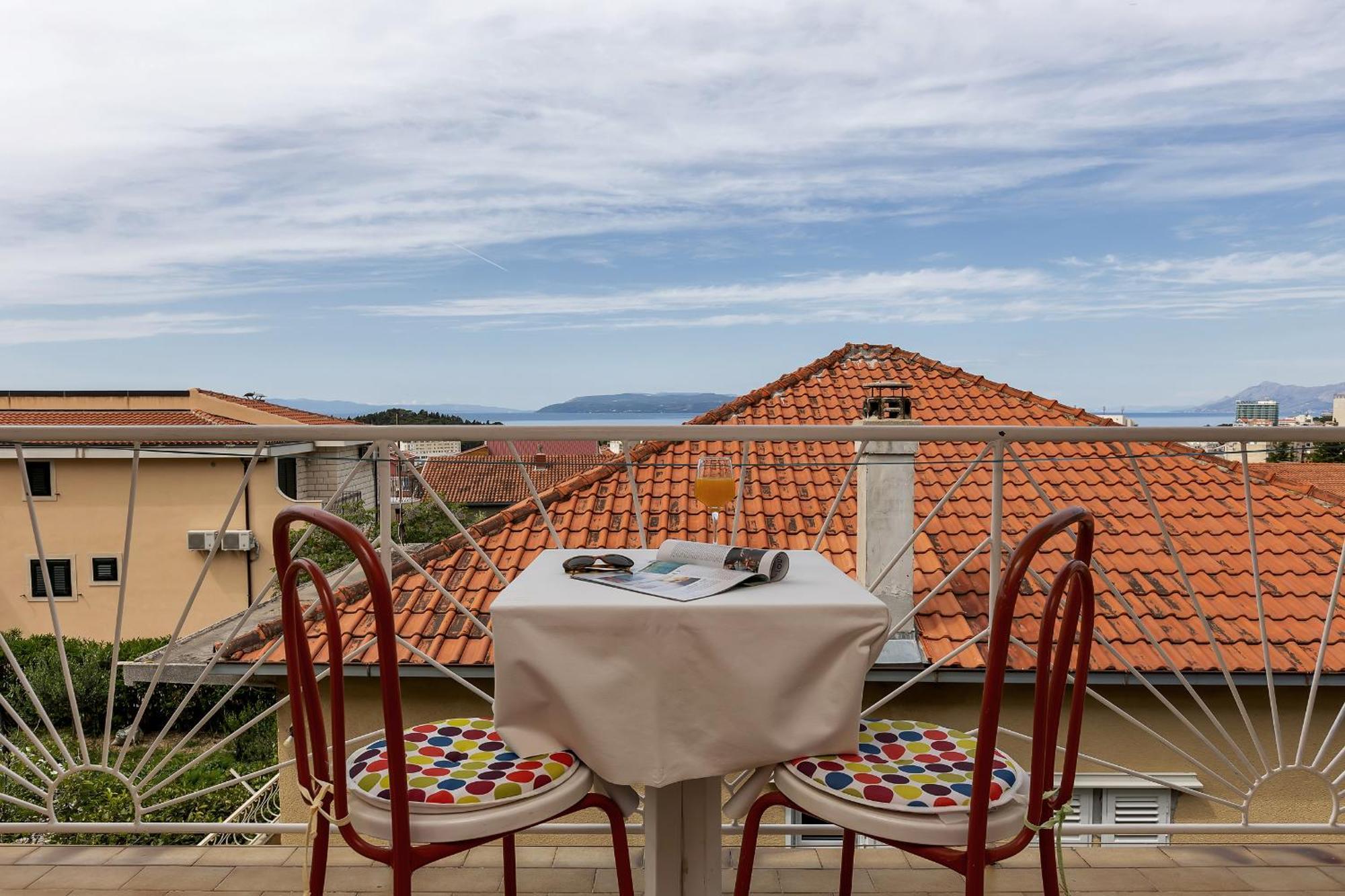 Apartment And Rooms Mila Makarska Exterior photo